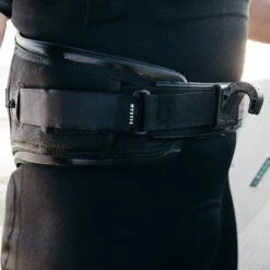 Mystic Majestic X- Wingboarding / Wing Foil Harness 8 Mystic Majestic X- Wingboarding / Wing Foil Harness -Kite Boarding Shop mystic 2024 majestic x wing harness 4