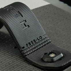 North 2024 - Free-V Lo Foil Straps 5 North 2024 - Free-V Lo Foil Straps -Kite Boarding Shop north 2024 free v lo foil straps 3