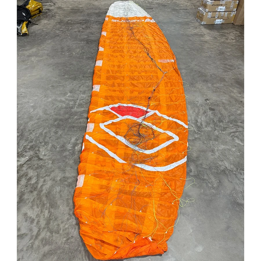 DEMO Ozone Chrono Ultralight V2 9m Freeride Kite Only 1 DEMO Ozone Chrono Ultralight V2 9m Freeride Kite Only